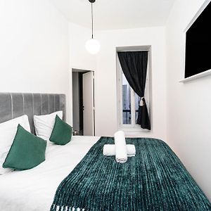 Pick A Flat'S Apartment In Notre-Dame De Paris - Rue Saint-Severin